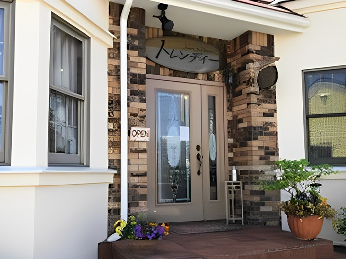 ヘアー＆フェイストレンディー